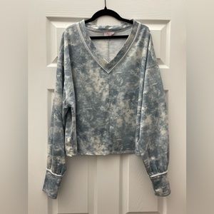 Pink Lily top size M